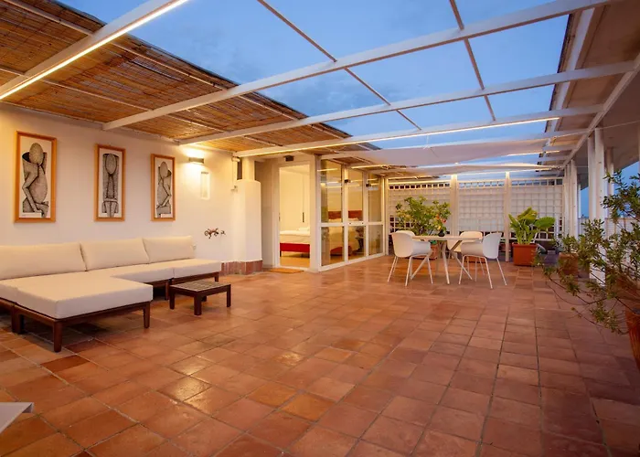 San Giovanni Rooftop 4*